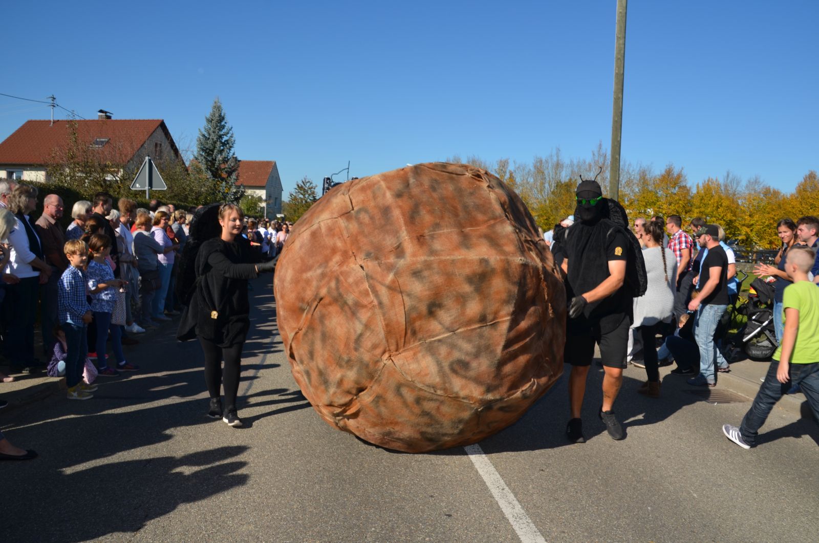 Foto vom Onolzheimer Hammeltanz 2017 – Festzug