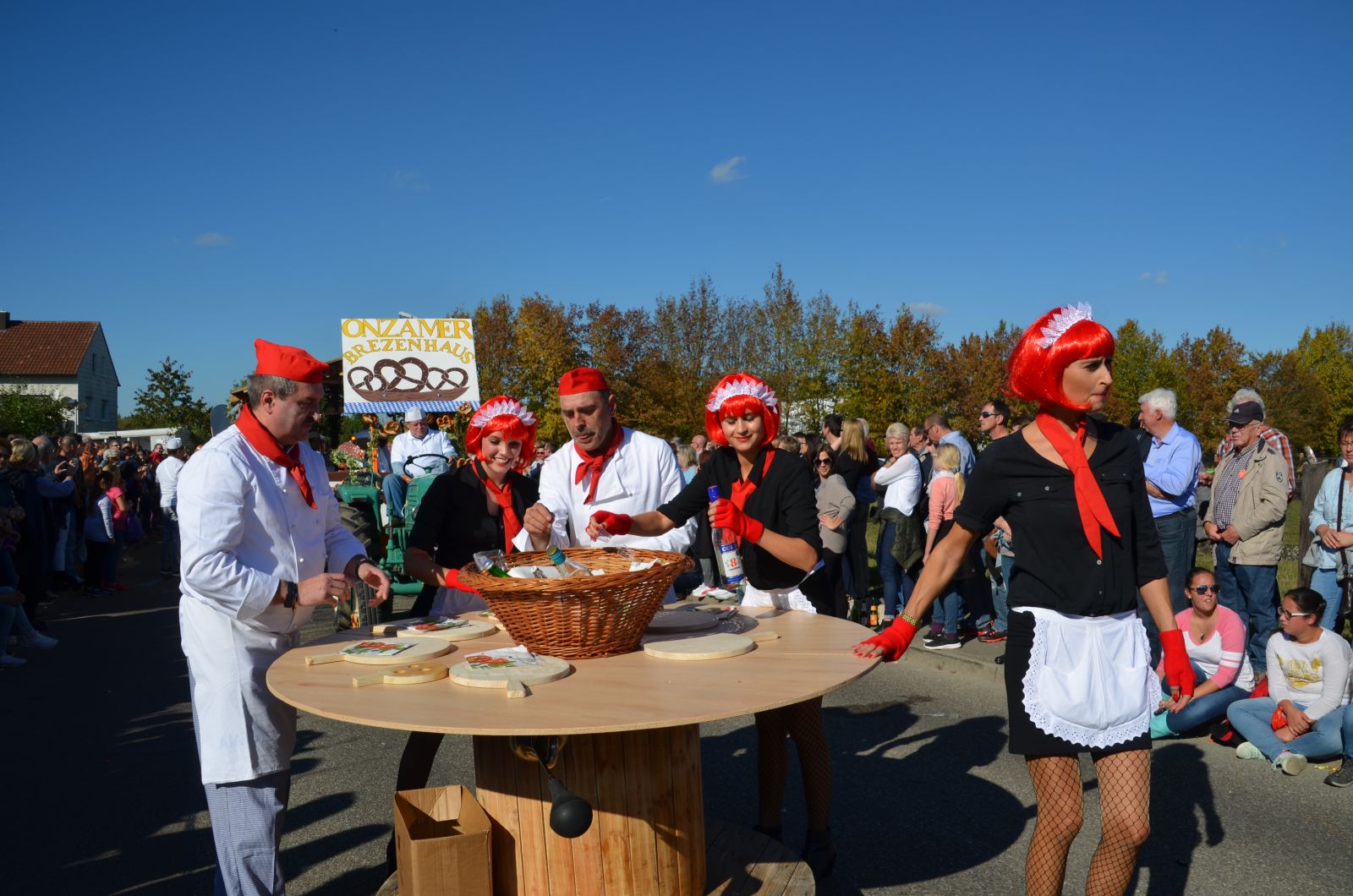 Foto vom Onolzheimer Hammeltanz 2016 – Festzug