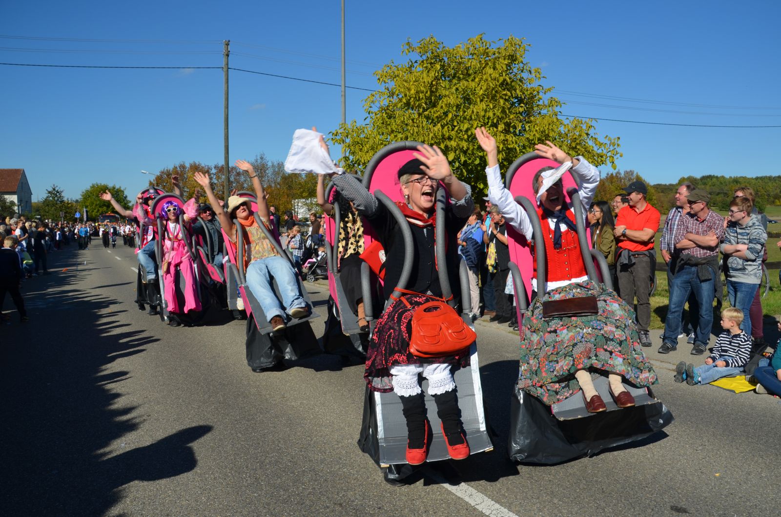 Foto vom Onolzheimer Hammeltanz 2016 – Festzug