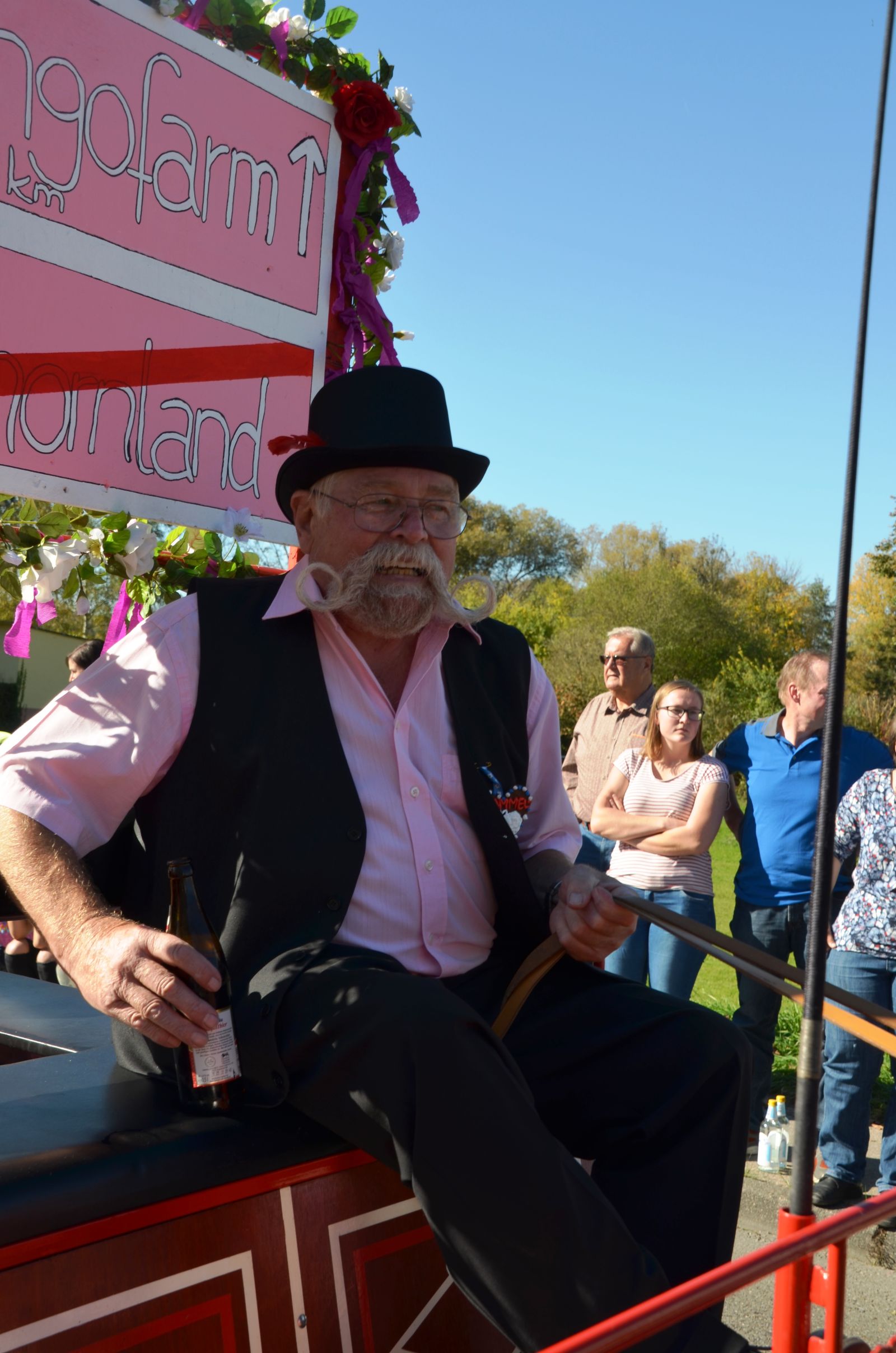 Foto vom Onolzheimer Hammeltanz 2017 – Festzug