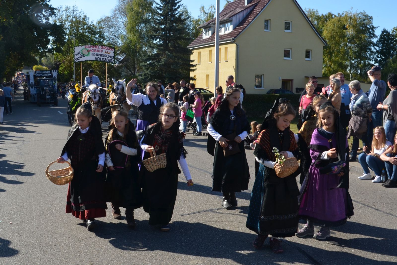 Foto vom Onolzheimer Hammeltanz 2016 – Festzug