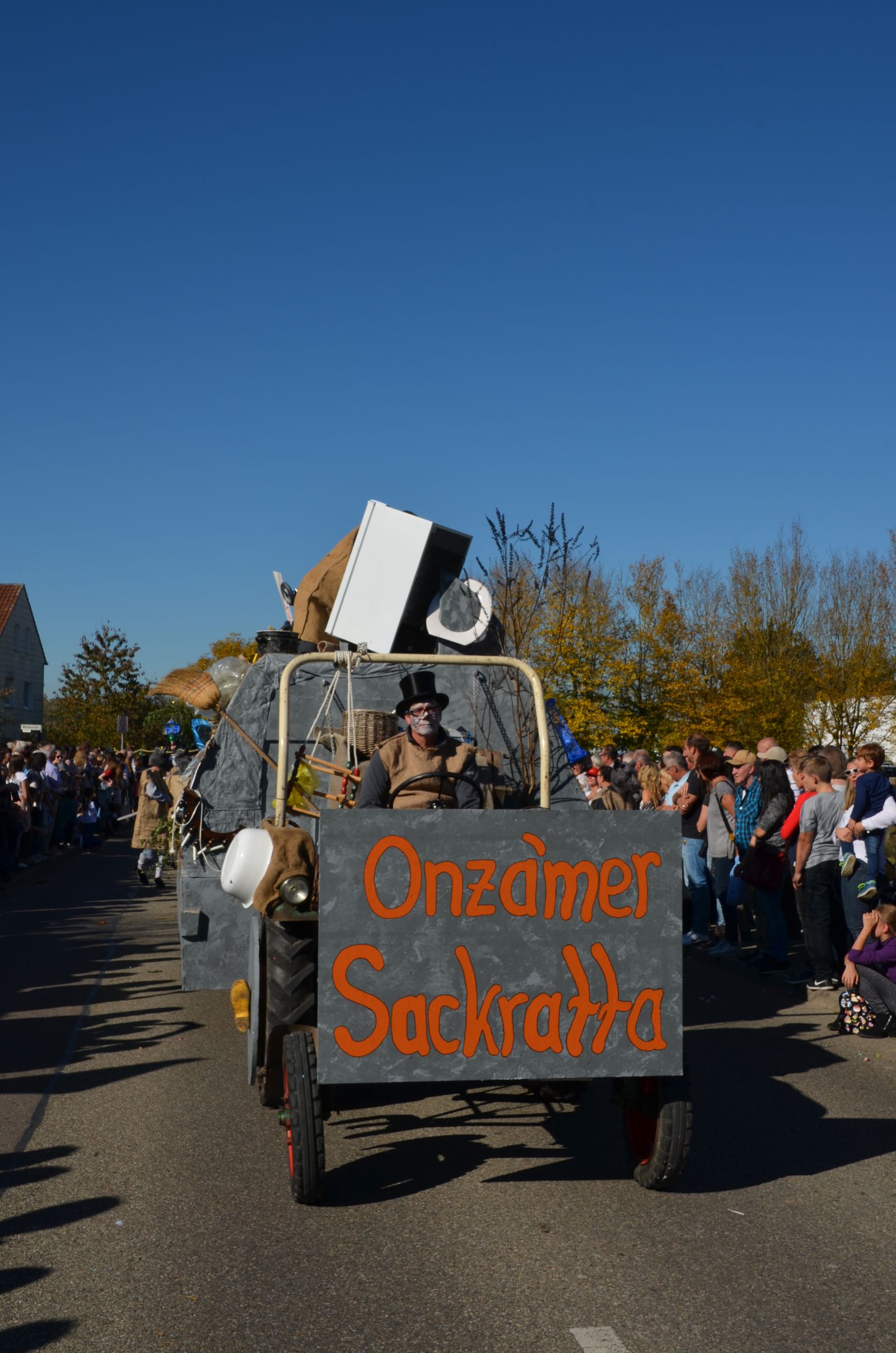 Foto vom Onolzheimer Hammeltanz 2017 – Festzug