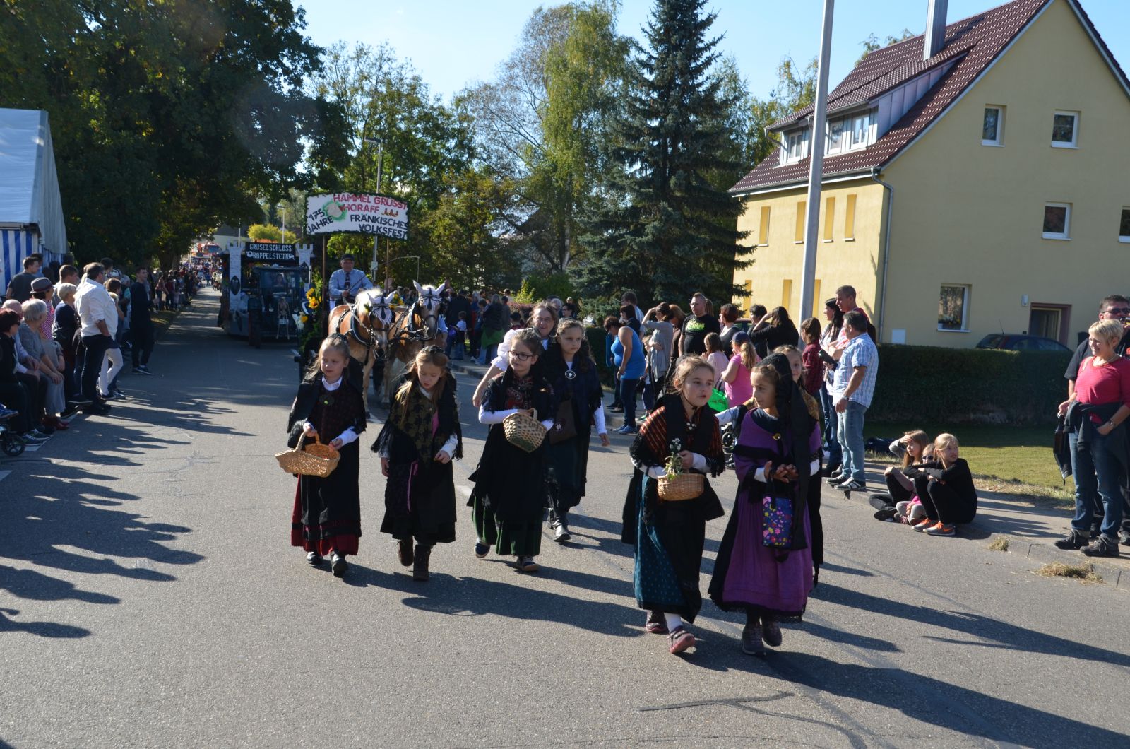 Foto vom Onolzheimer Hammeltanz 2016 – Festzug