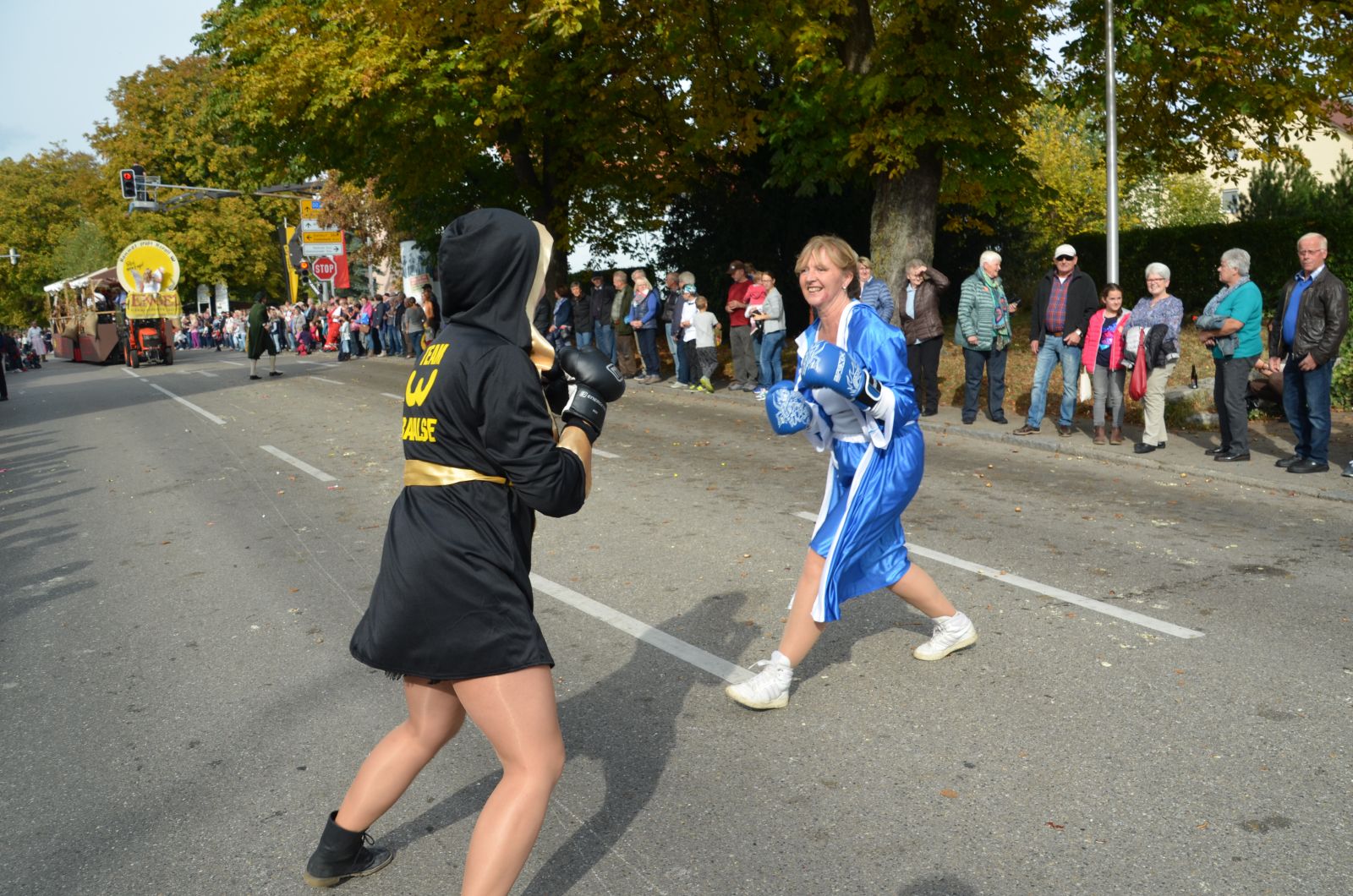 Foto vom Onolzheimer Hammeltanz 2016 – Festzug
