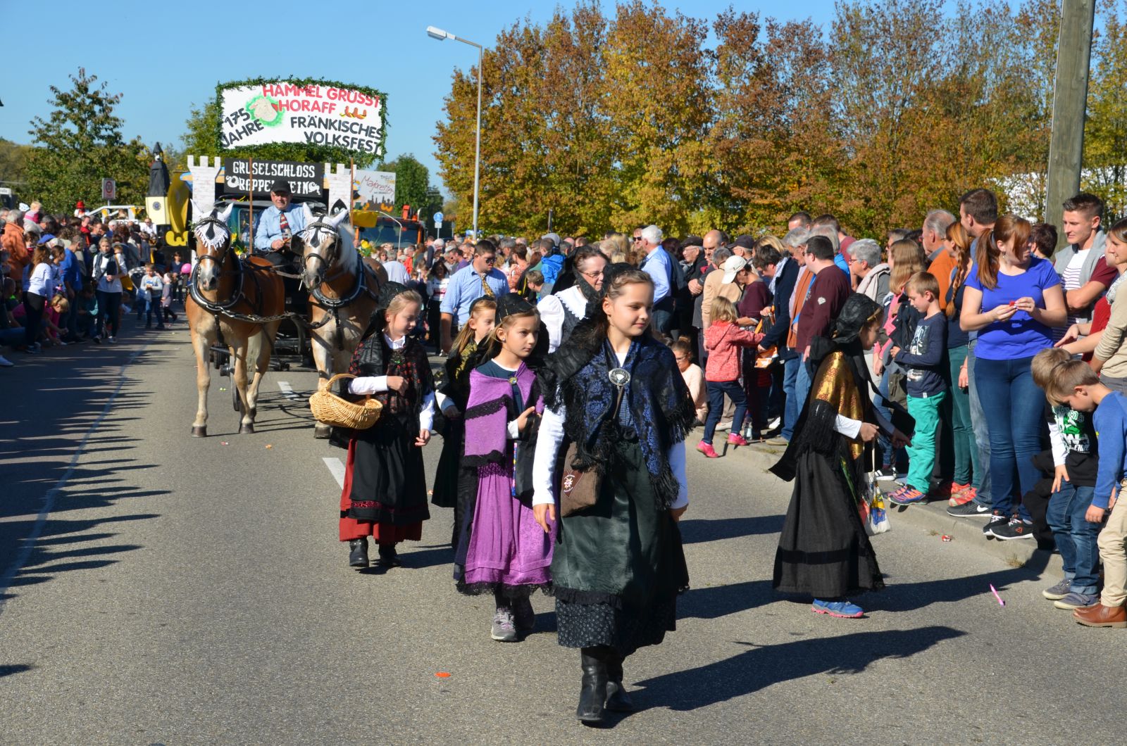 Foto vom Onolzheimer Hammeltanz 2016 – Festzug