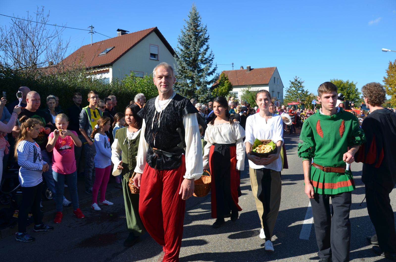 Foto vom Onolzheimer Hammeltanz 2016 – Festzug