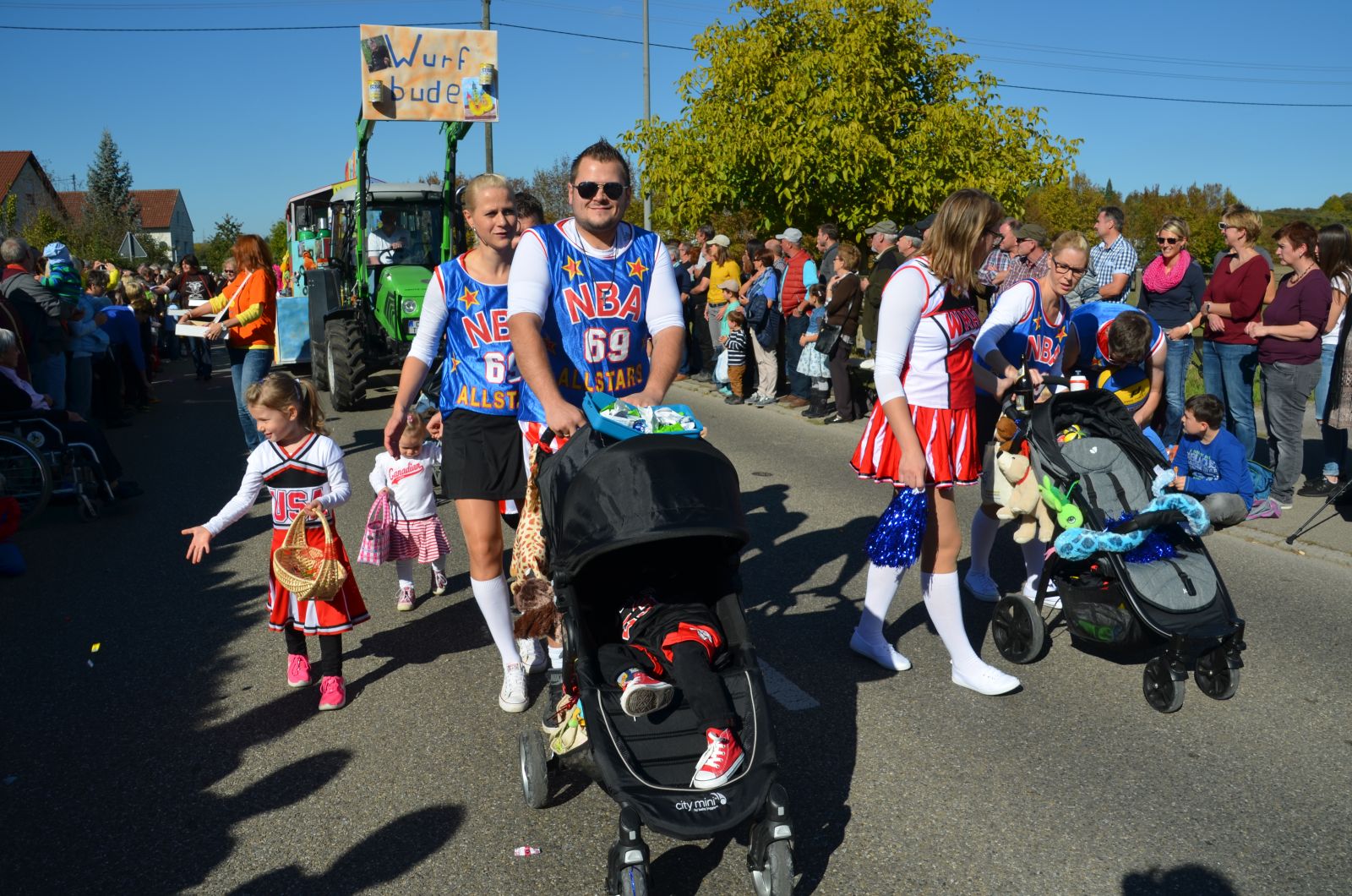 Foto vom Onolzheimer Hammeltanz 2016 – Festzug
