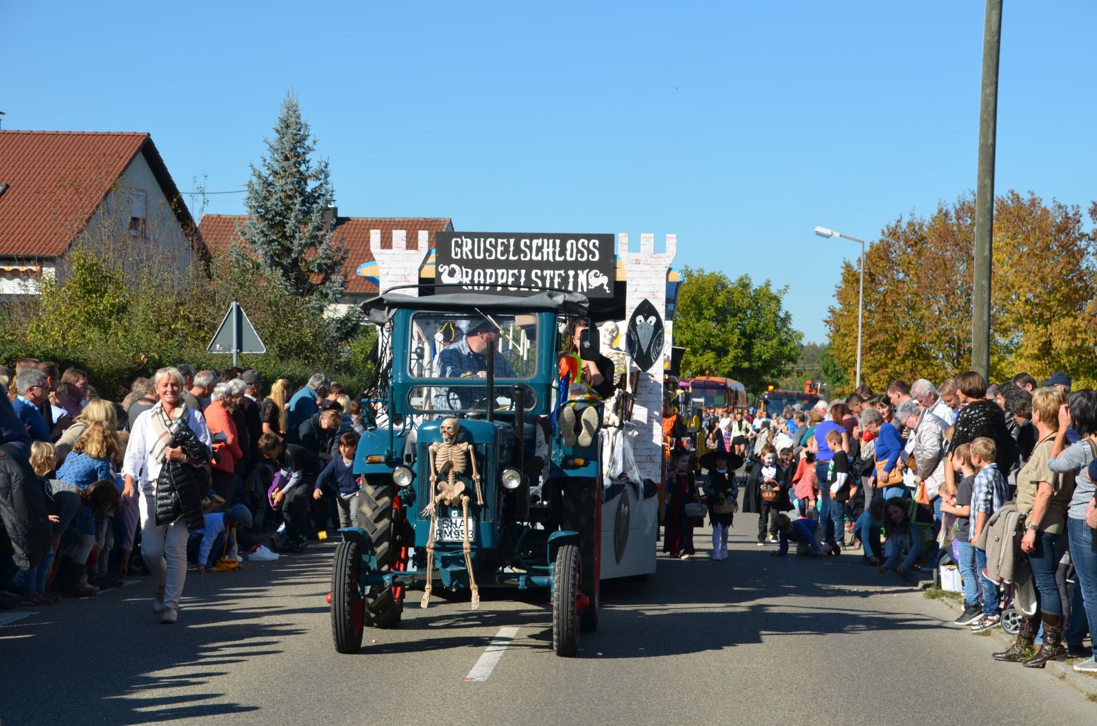 Foto vom Onolzheimer Hammeltanz 2016 – Festzug