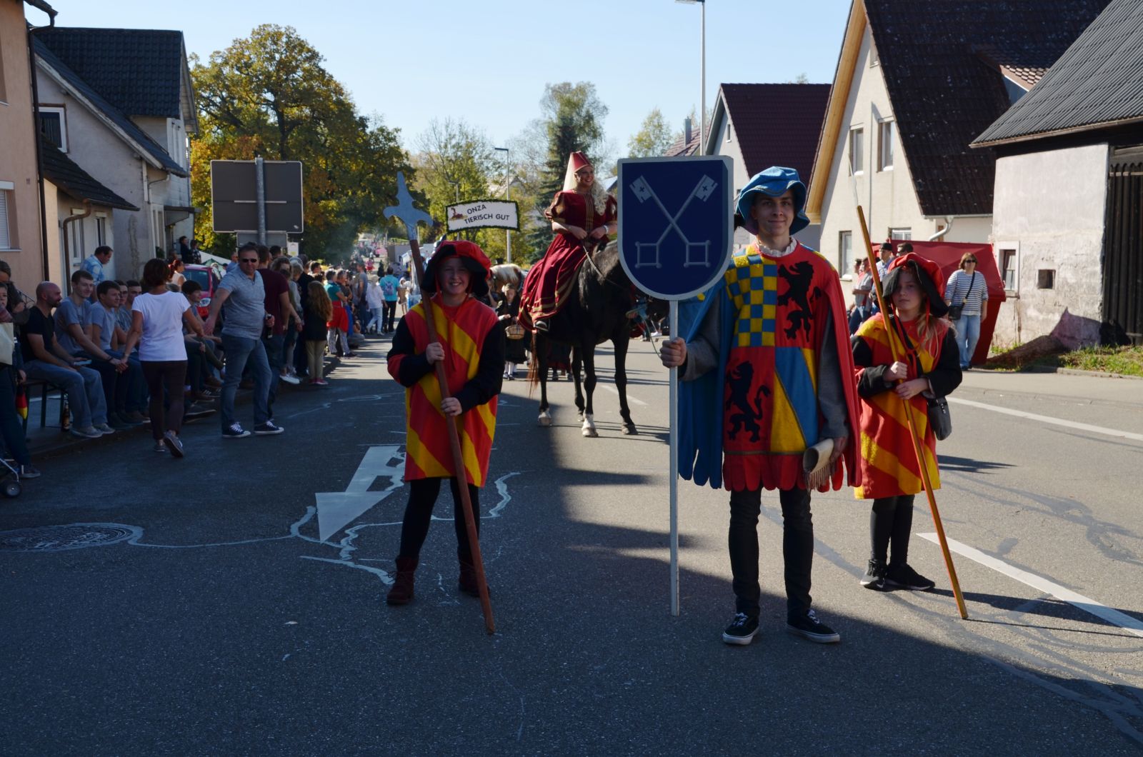 Foto vom Onolzheimer Hammeltanz 2017 – Festzug