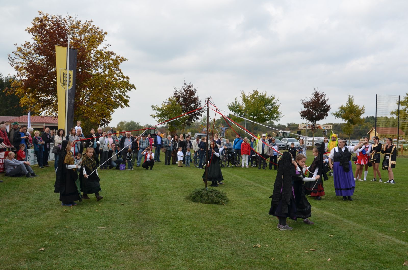 Foto vom Onolzheimer Hammeltanz 2016 – Hammeltanz