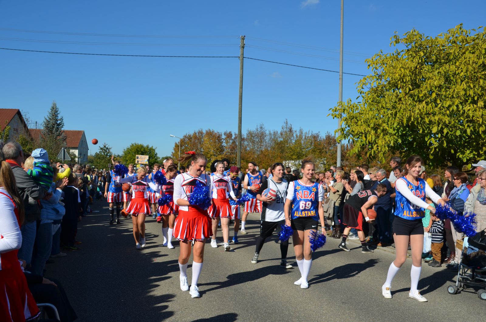 Foto vom Onolzheimer Hammeltanz 2016 – Festzug