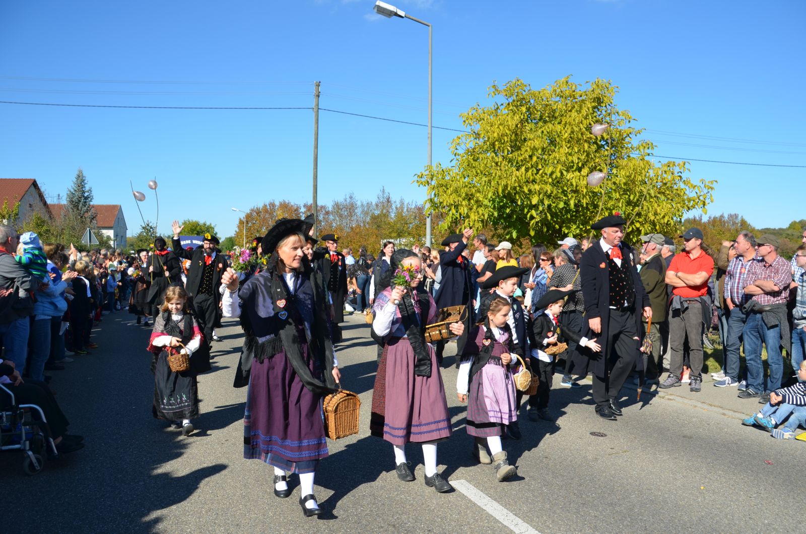 Foto vom Onolzheimer Hammeltanz 2016 – Festzug