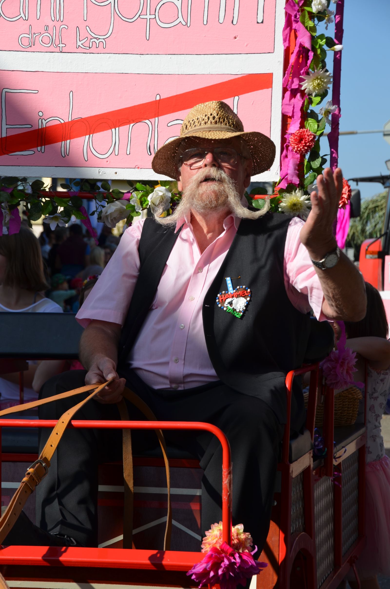 Foto vom Onolzheimer Hammeltanz 2017 – Festzug