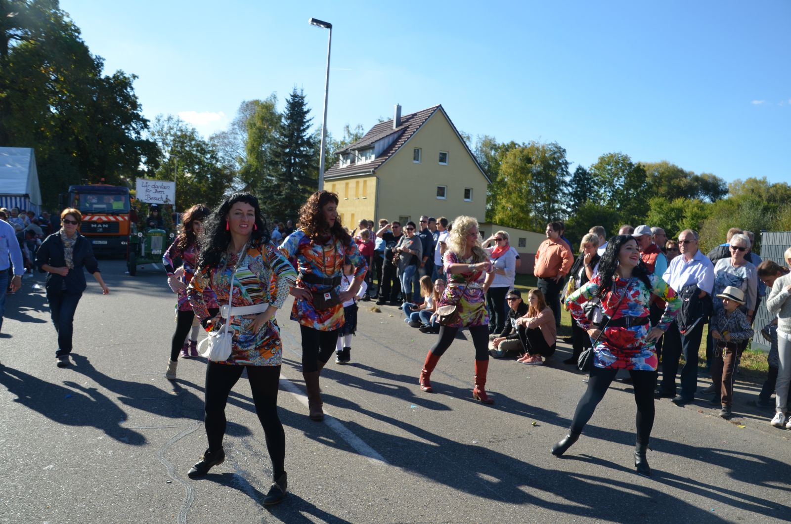 Foto vom Onolzheimer Hammeltanz 2016 – Festzug