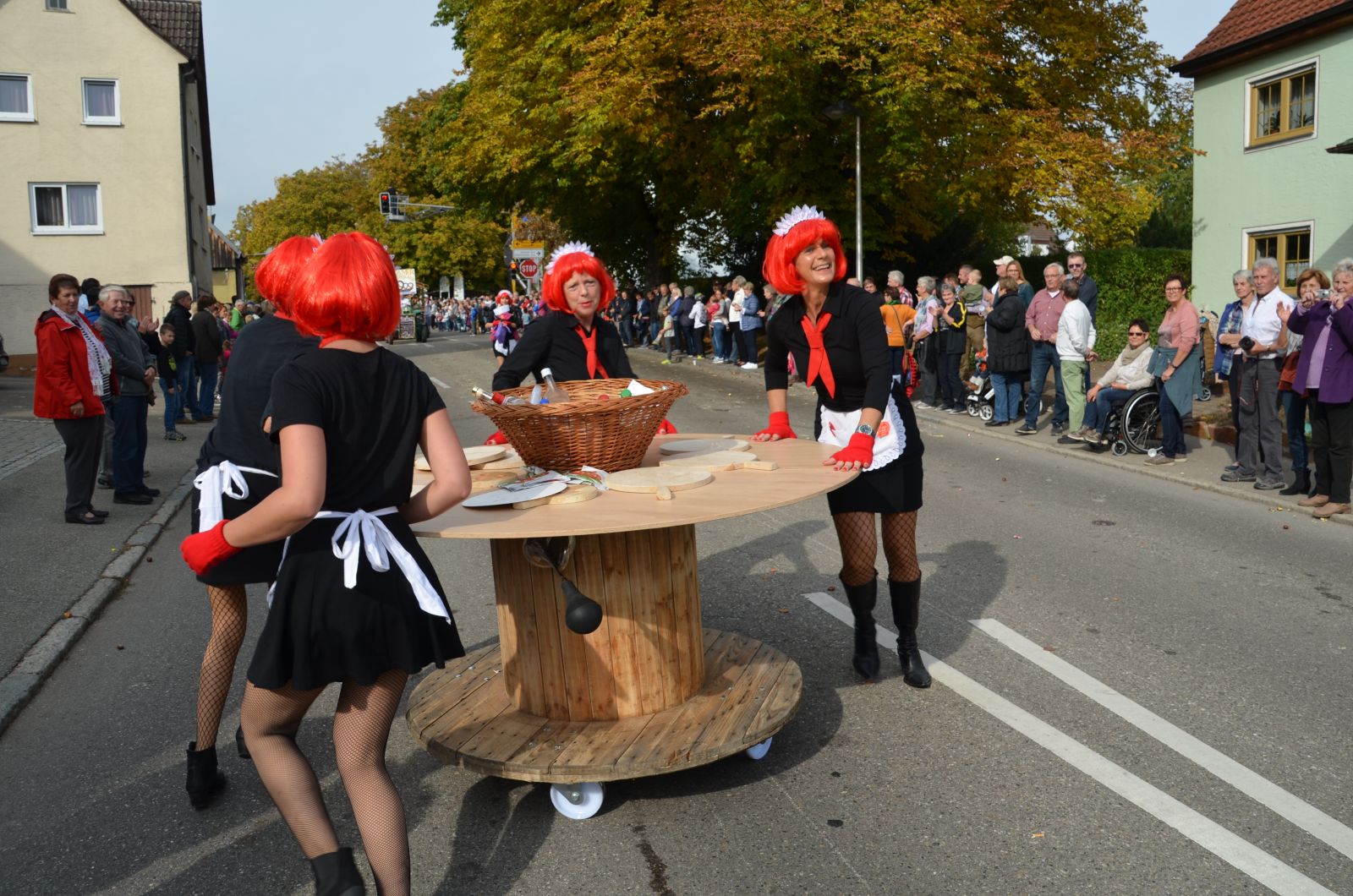 Foto vom Onolzheimer Hammeltanz 2016 – Festzug