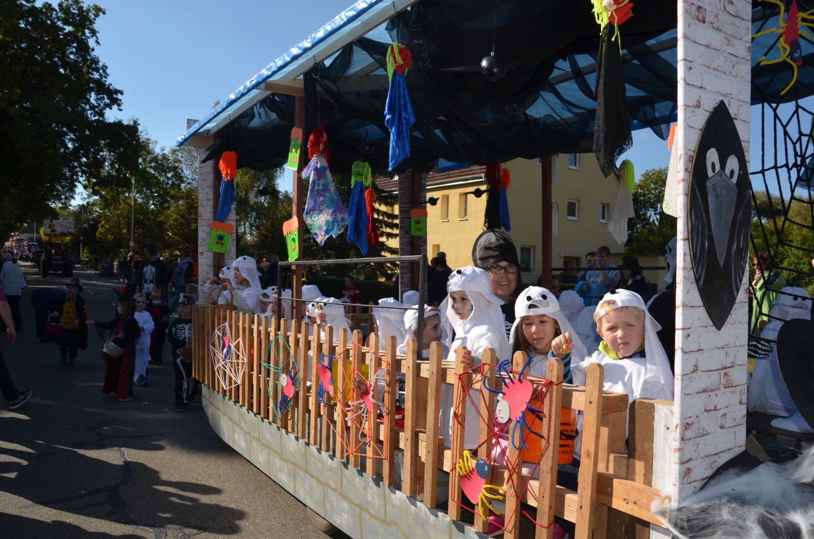 Foto vom Onolzheimer Hammeltanz 2016 – Festzug