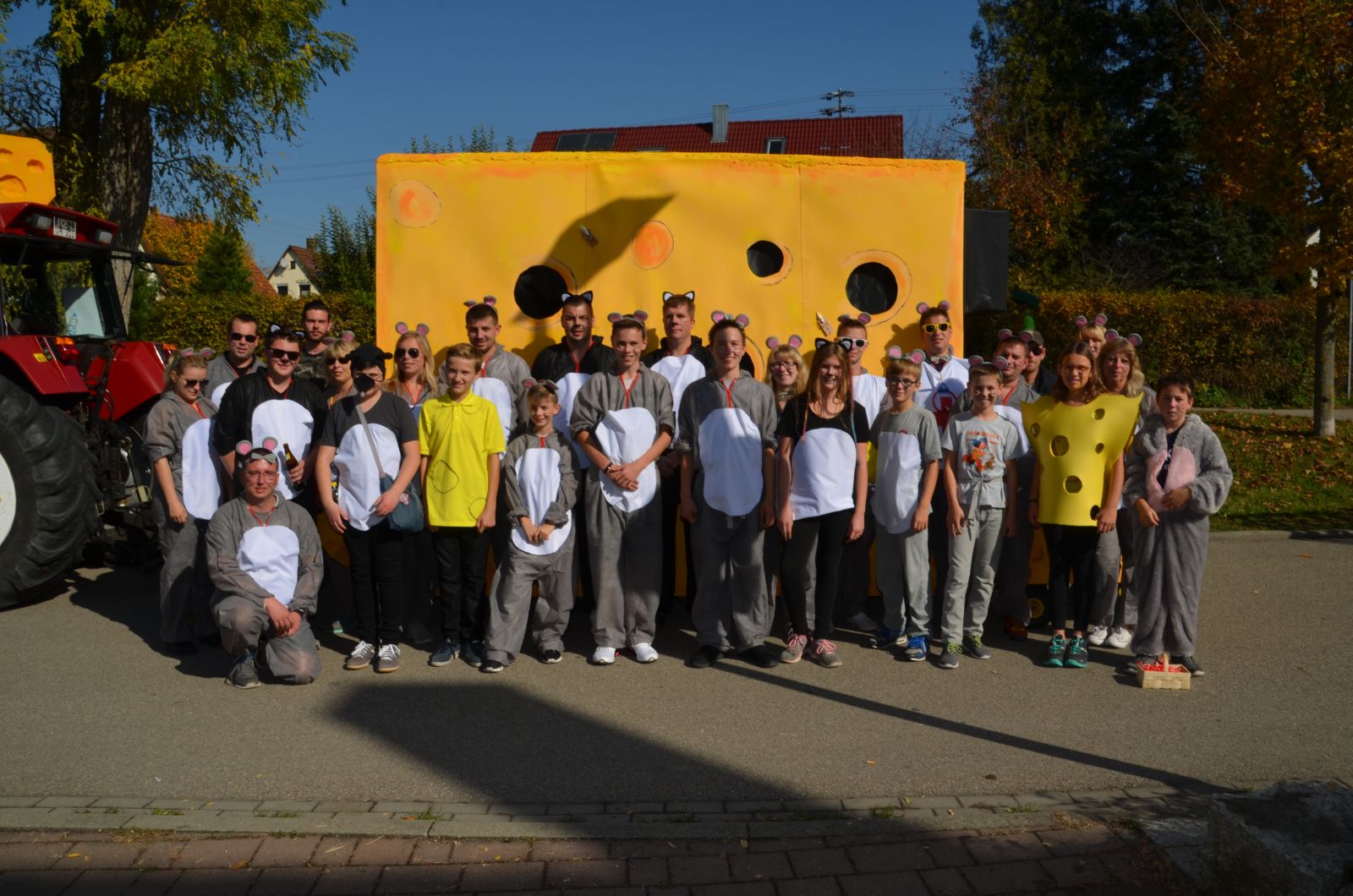 Foto vom Onolzheimer Hammeltanz 2017 – Festzug