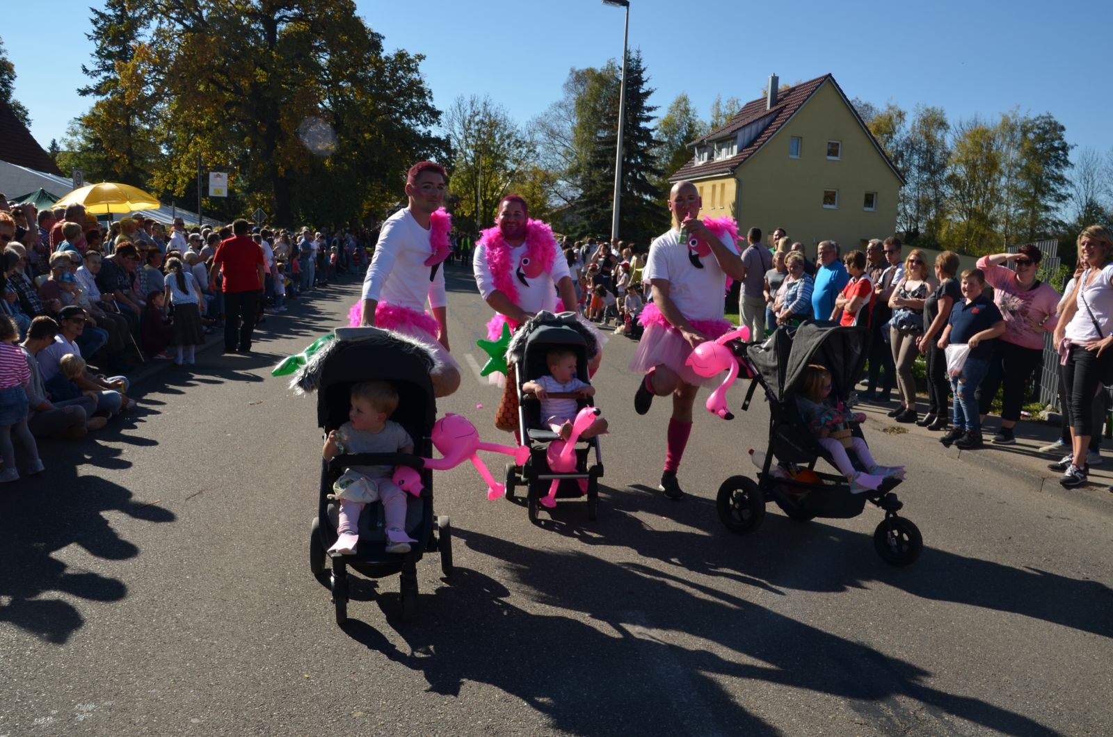 Foto vom Onolzheimer Hammeltanz 2017 – Festzug