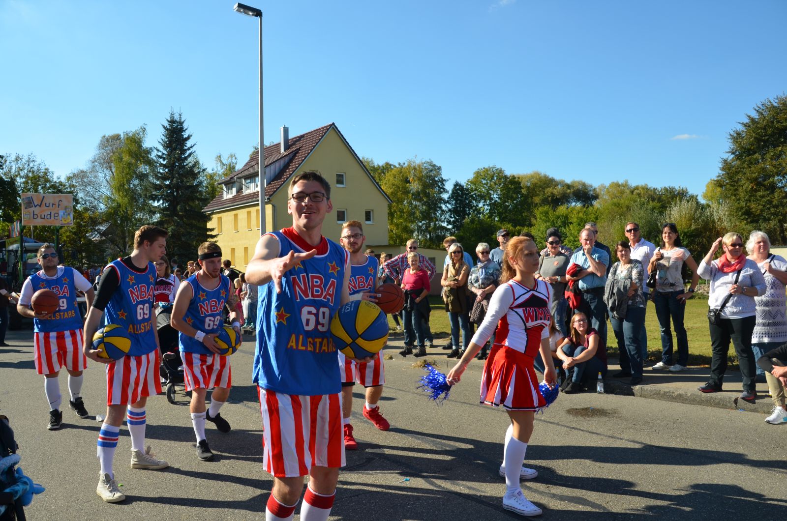 Foto vom Onolzheimer Hammeltanz 2016 – Festzug