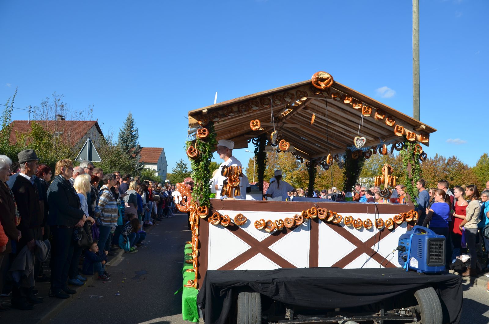 Foto vom Onolzheimer Hammeltanz 2016 – Festzug