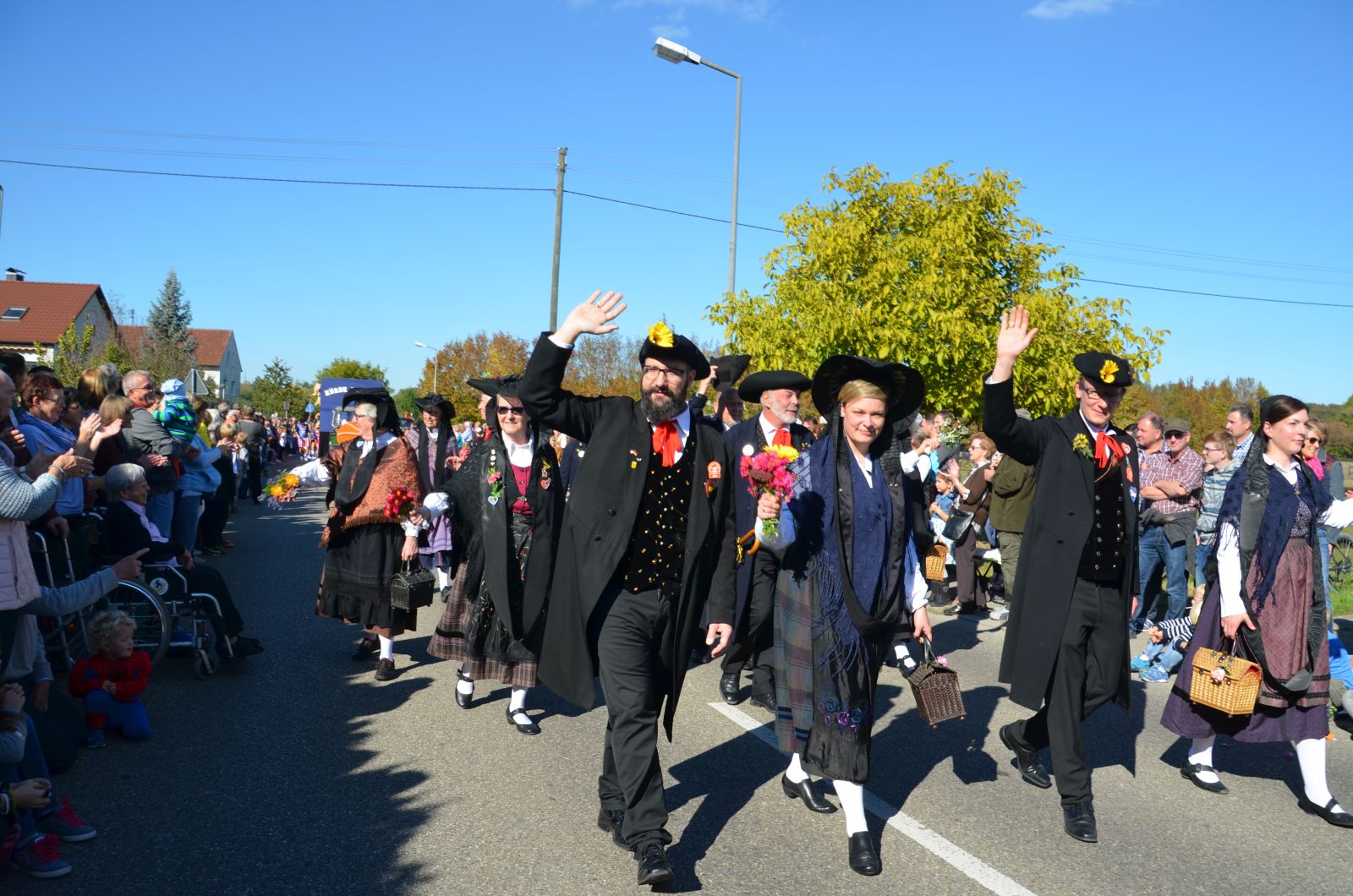 Foto vom Onolzheimer Hammeltanz 2016 – Festzug