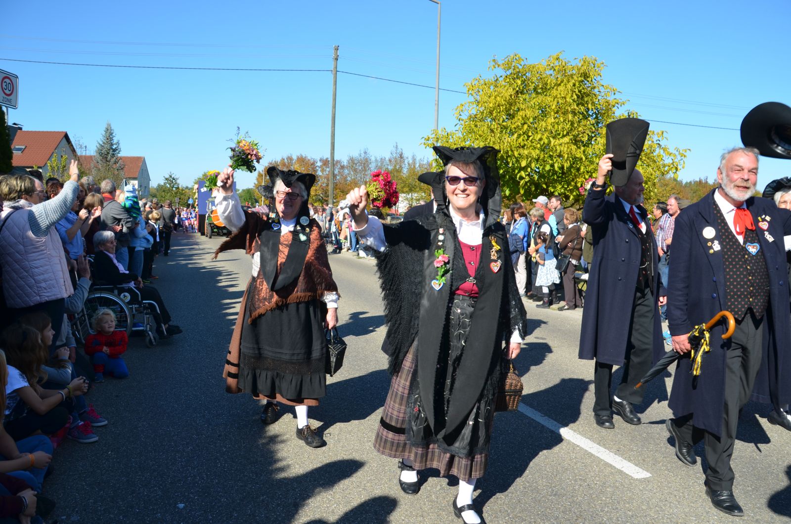 Foto vom Onolzheimer Hammeltanz 2016 – Festzug