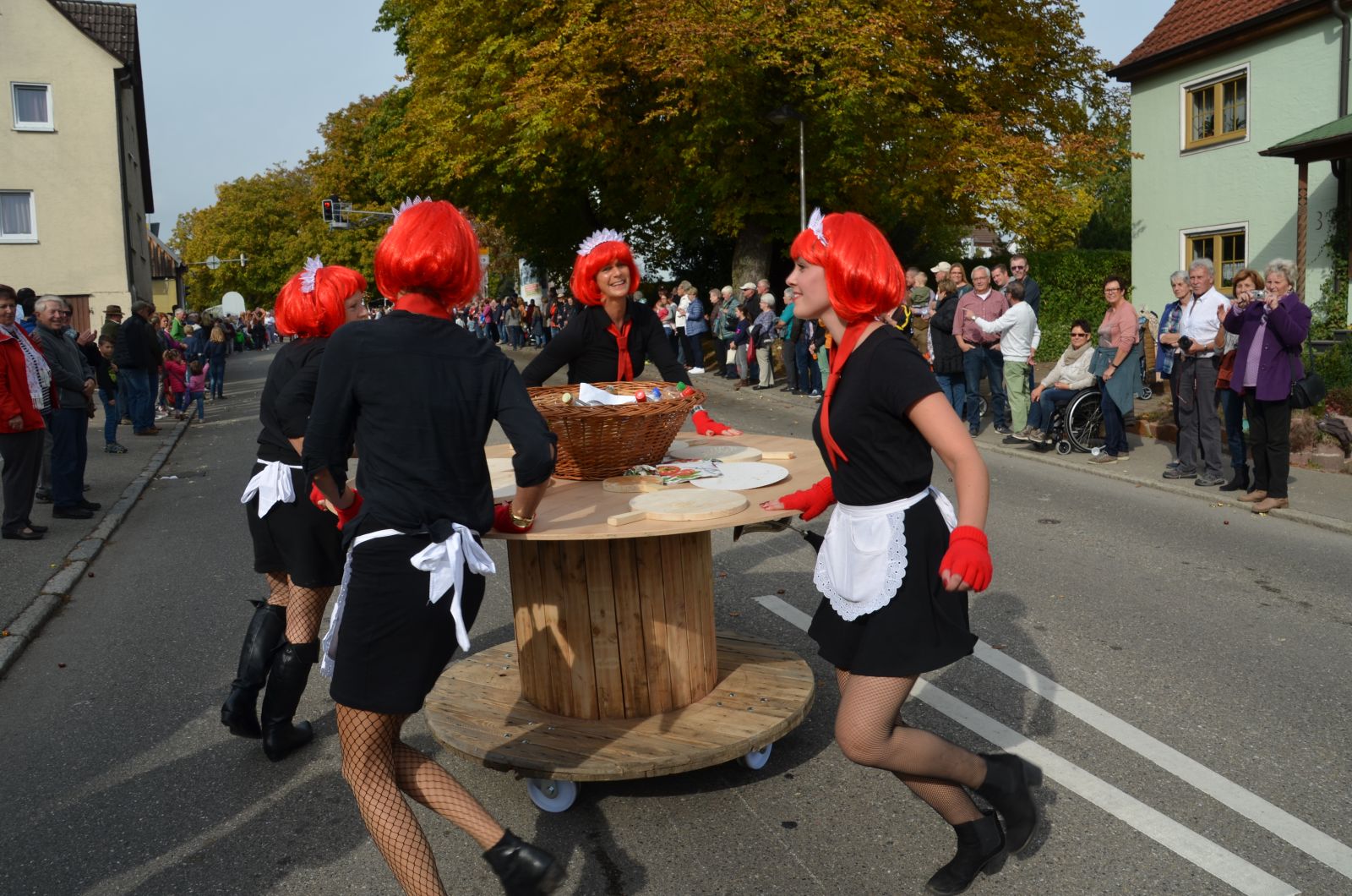 Foto vom Onolzheimer Hammeltanz 2016 – Festzug