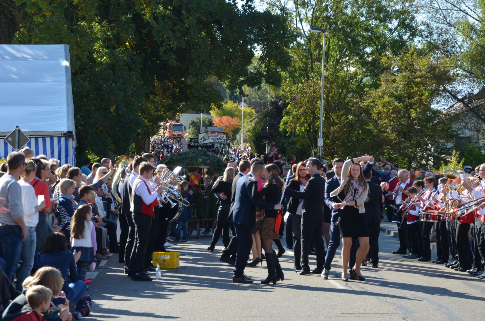 Foto vom Onolzheimer Hammeltanz 2016 – Festzug