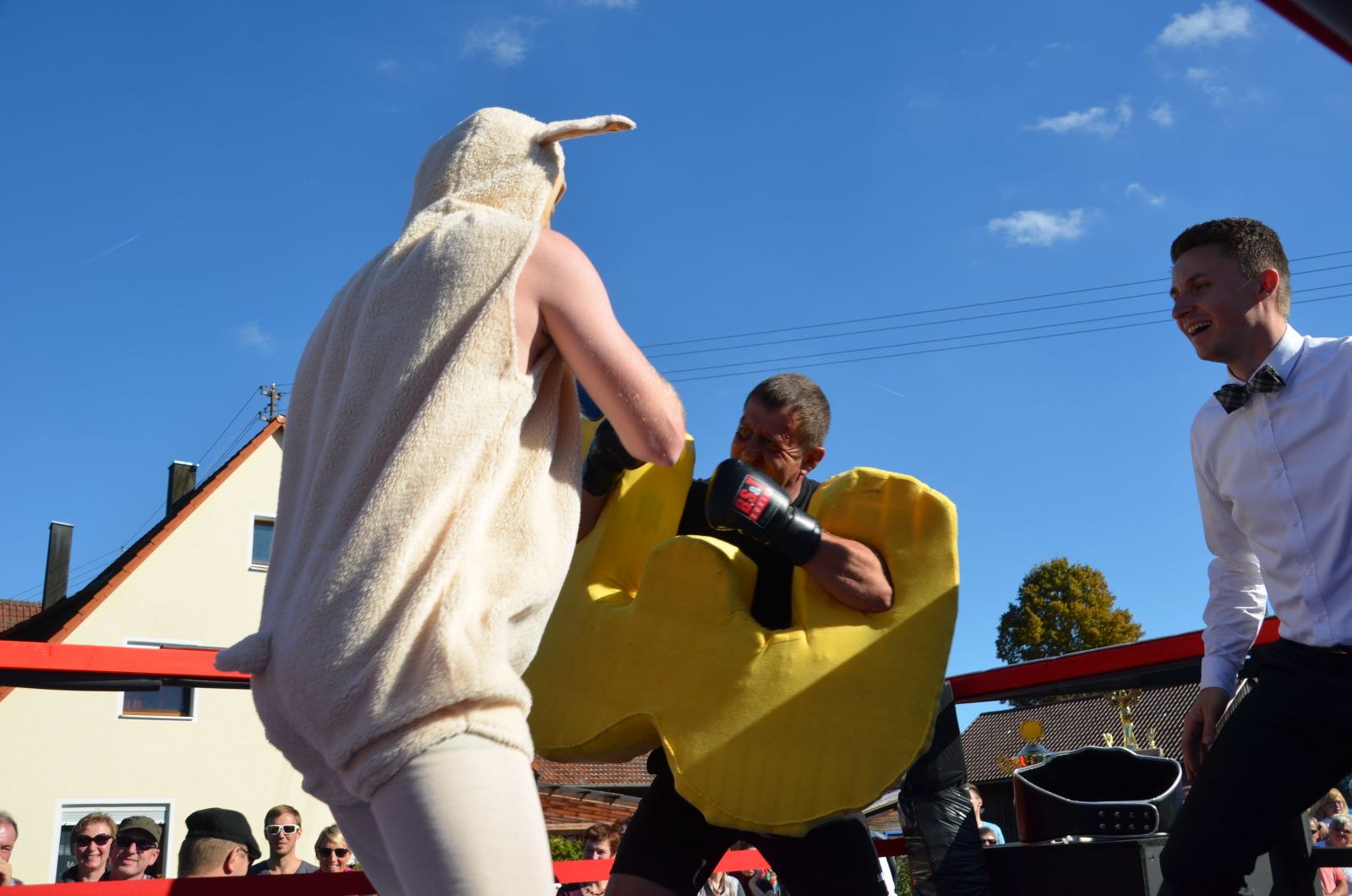 Foto vom Onolzheimer Hammeltanz 2016 – Festzug