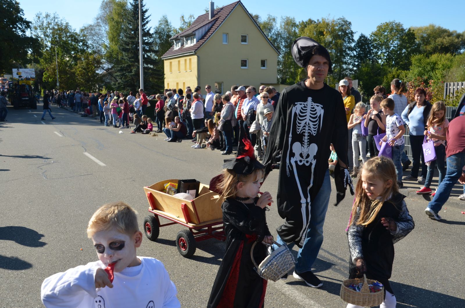 Foto vom Onolzheimer Hammeltanz 2016 – Festzug