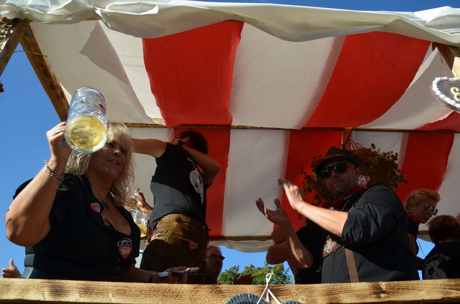 Foto vom Onolzheimer Hammeltanz 2016 – Festzug