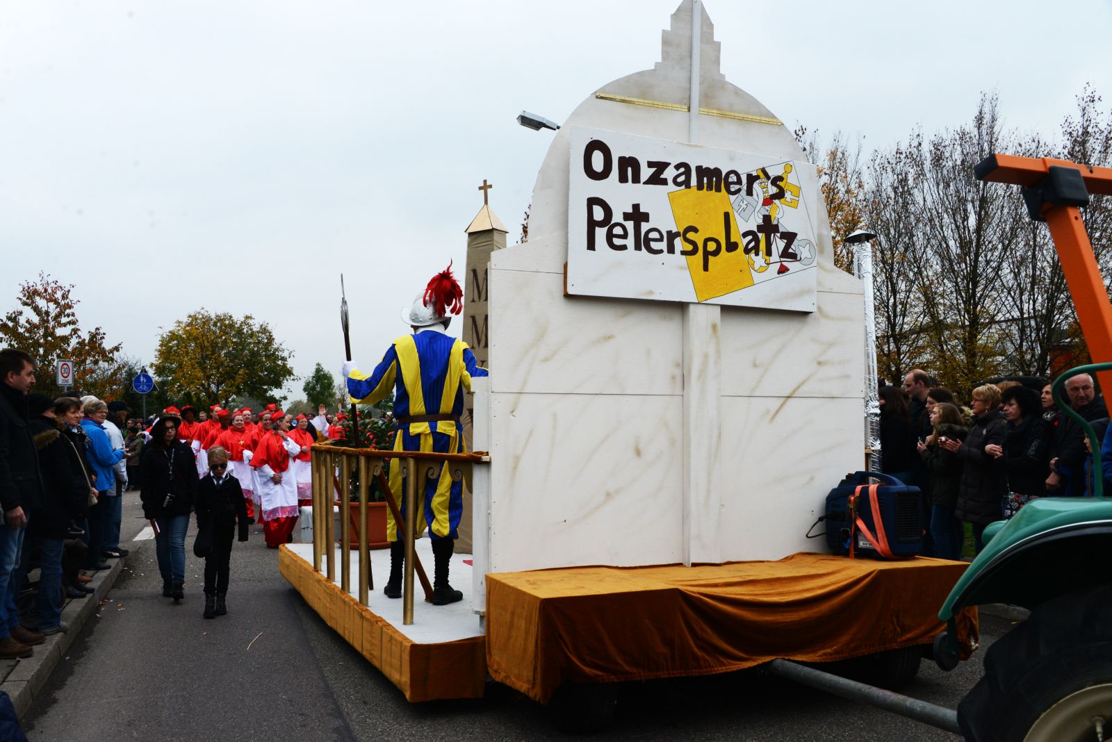 Foto vom Onolzheimer Hammeltanz 2015 – Festzug