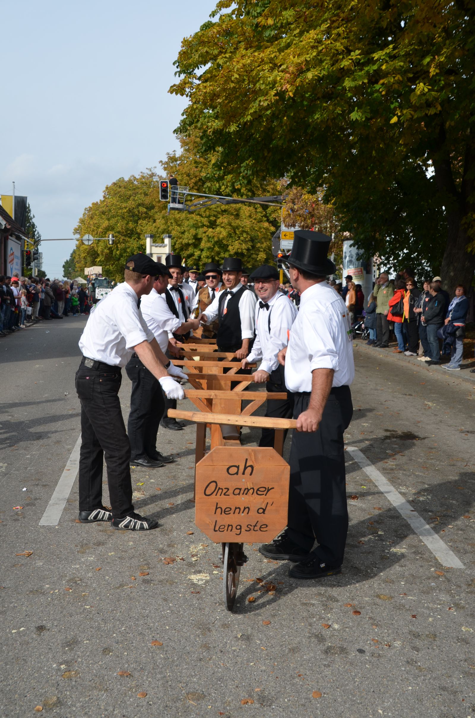 Foto vom Onolzheimer Hammeltanz 2016 – Festzug