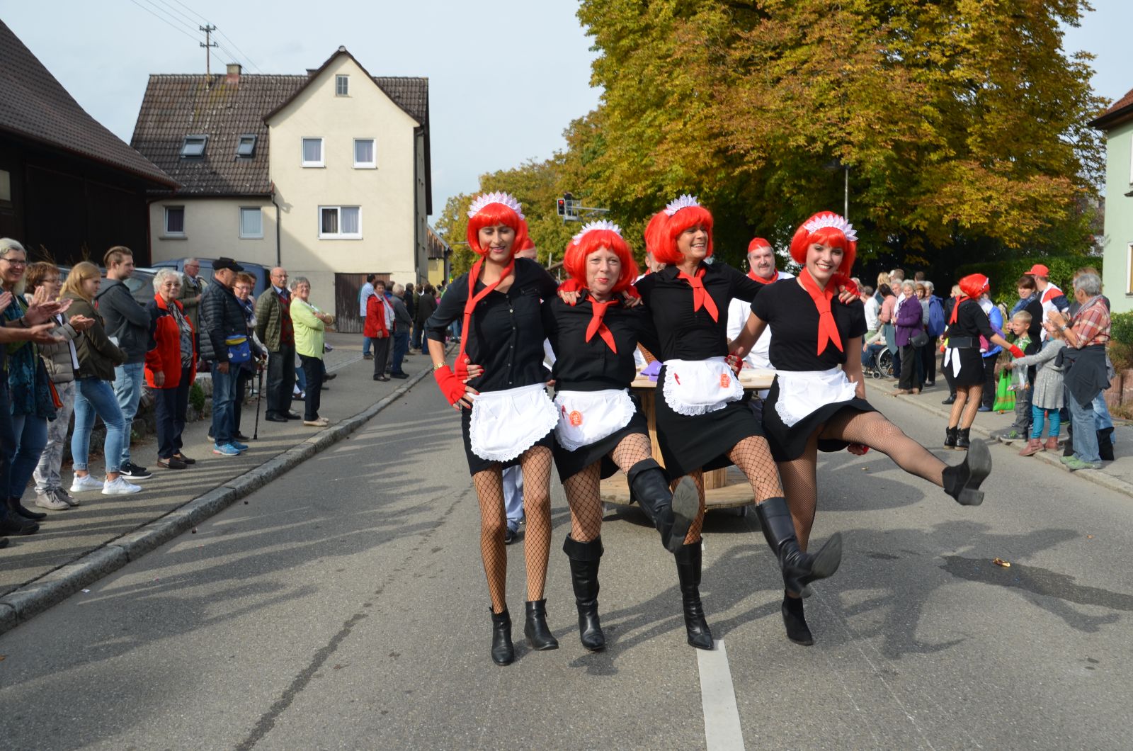 Foto vom Onolzheimer Hammeltanz 2016 – Festzug