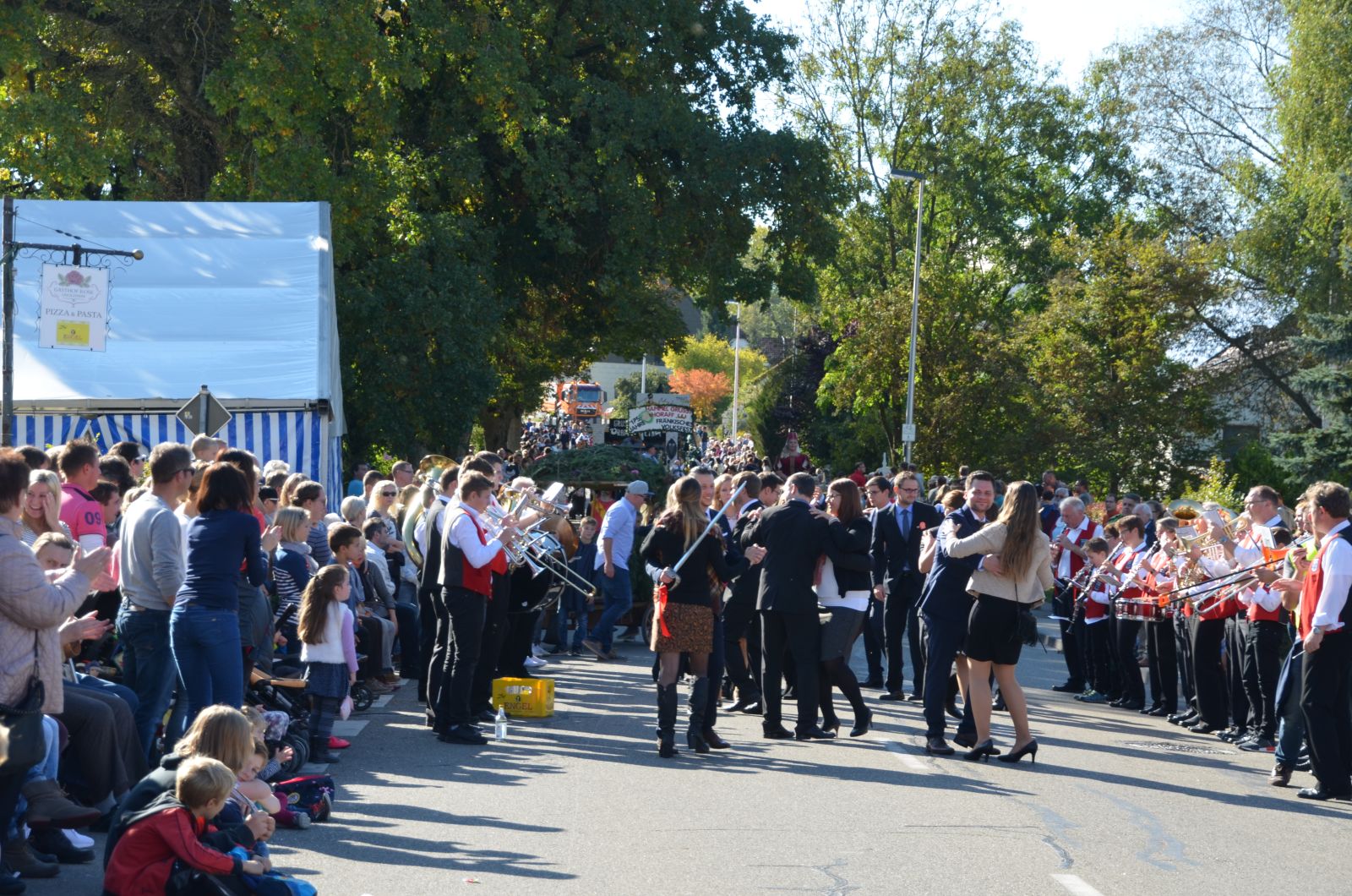 Foto vom Onolzheimer Hammeltanz 2016 – Festzug