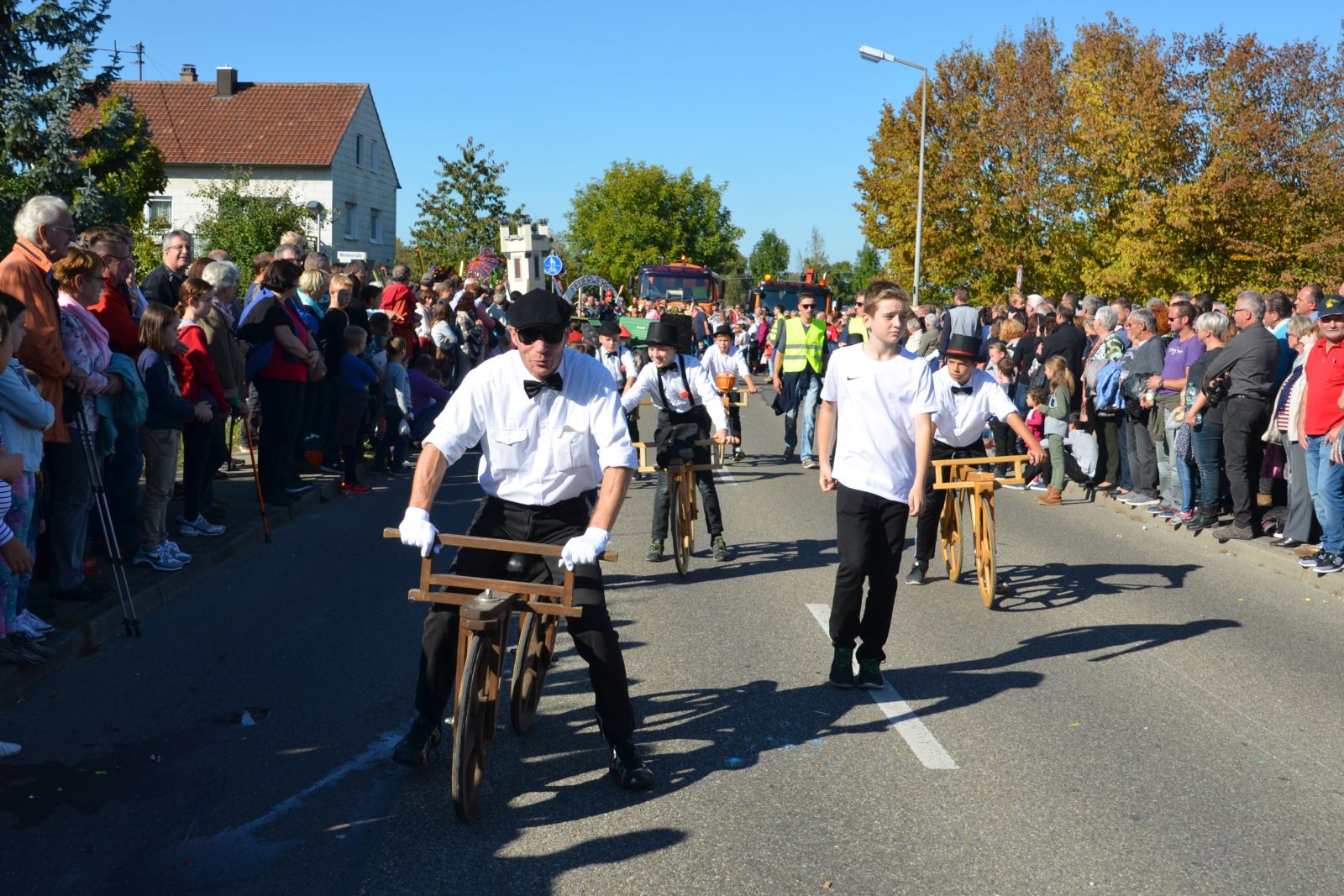 Foto vom Onolzheimer Hammeltanz 2016 – Festzug