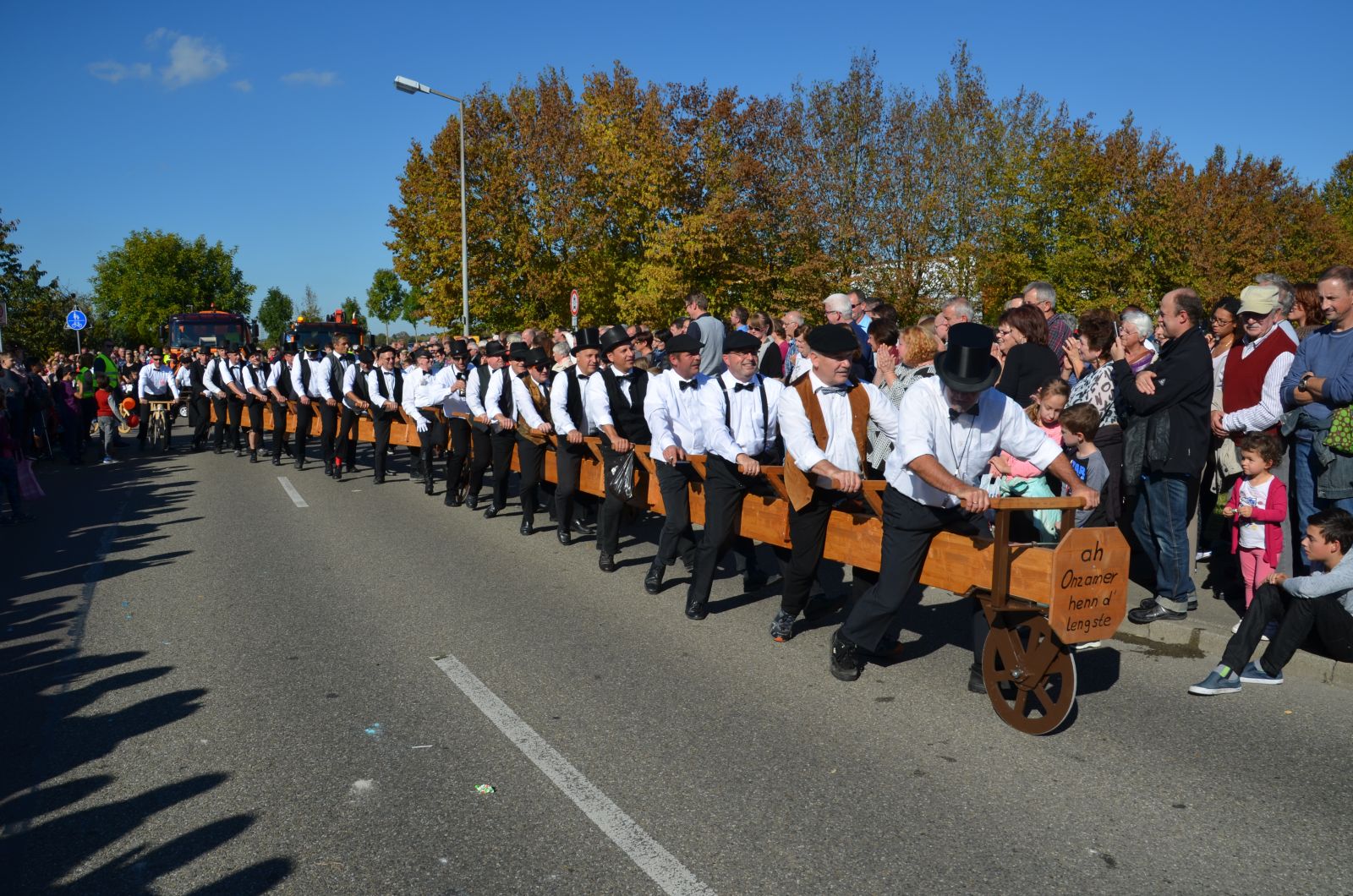 Foto vom Onolzheimer Hammeltanz 2016 – Festzug