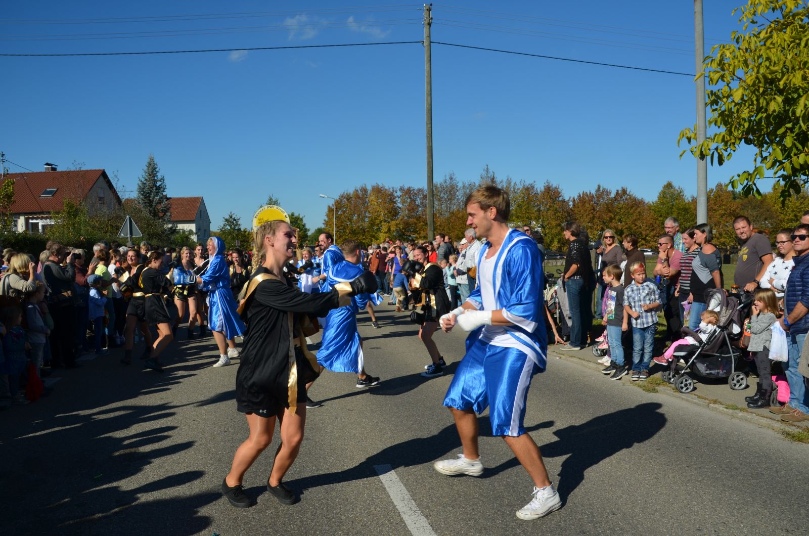Foto vom Onolzheimer Hammeltanz 2016 – Festzug