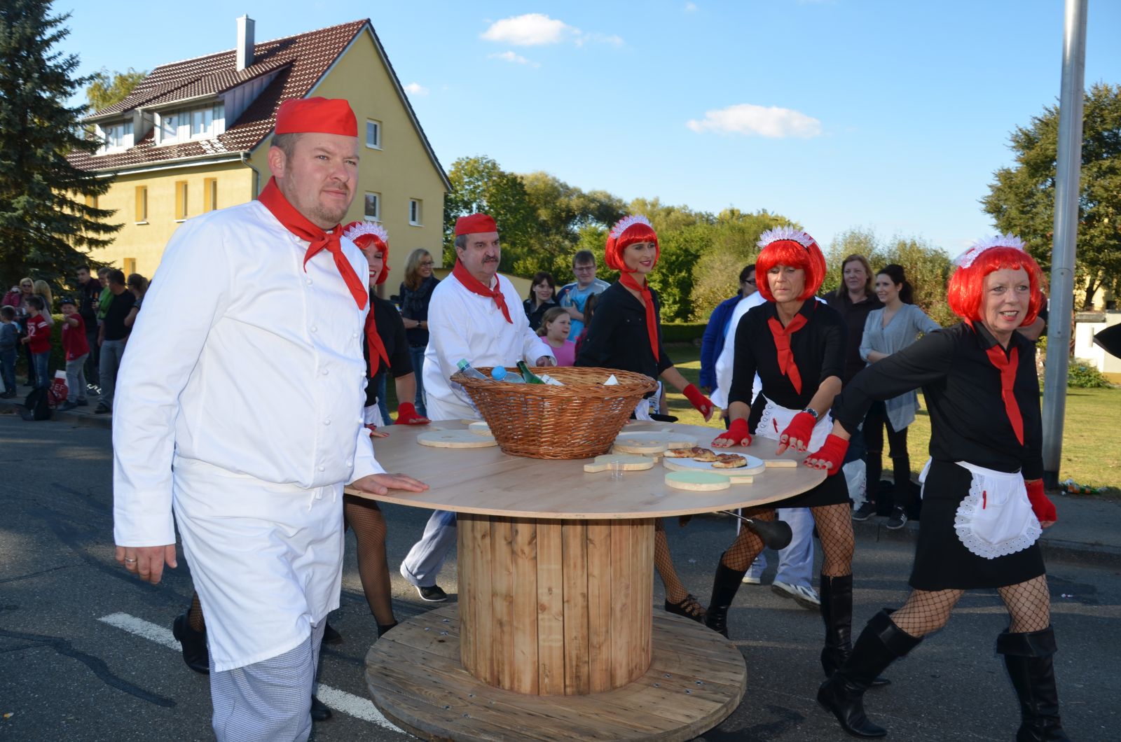 Foto vom Onolzheimer Hammeltanz 2016 – Festzug
