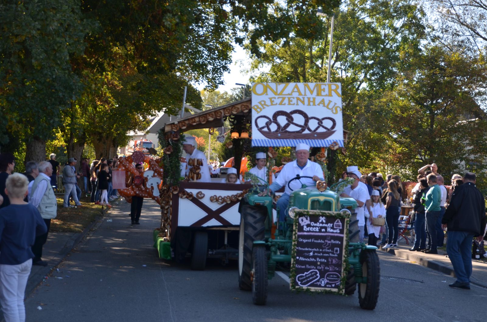 Foto vom Onolzheimer Hammeltanz 2016 – Festzug