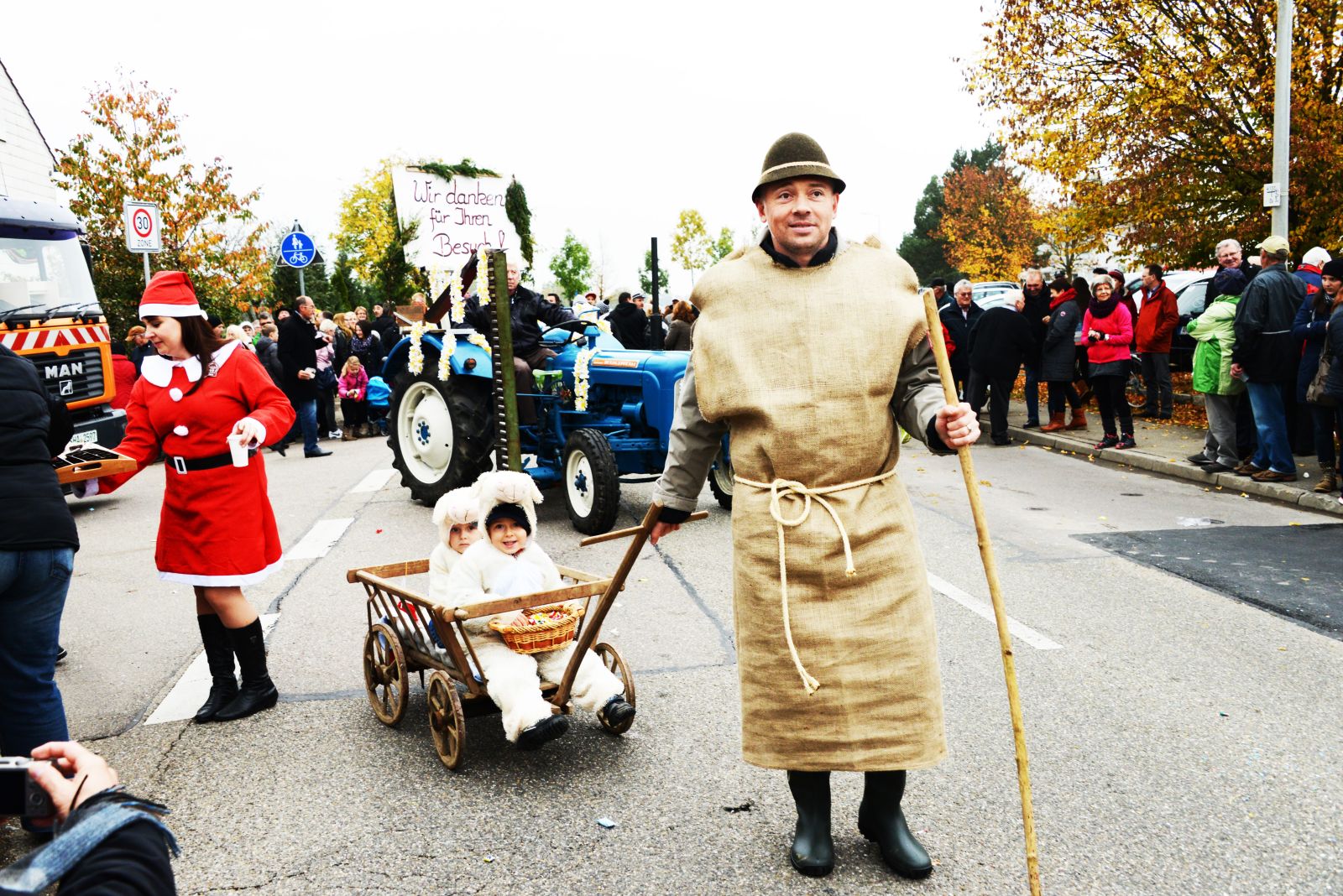 Foto vom Onolzheimer Hammeltanz 2015 – Festzug