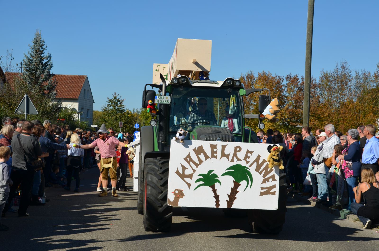 Foto vom Onolzheimer Hammeltanz 2016 – Festzug