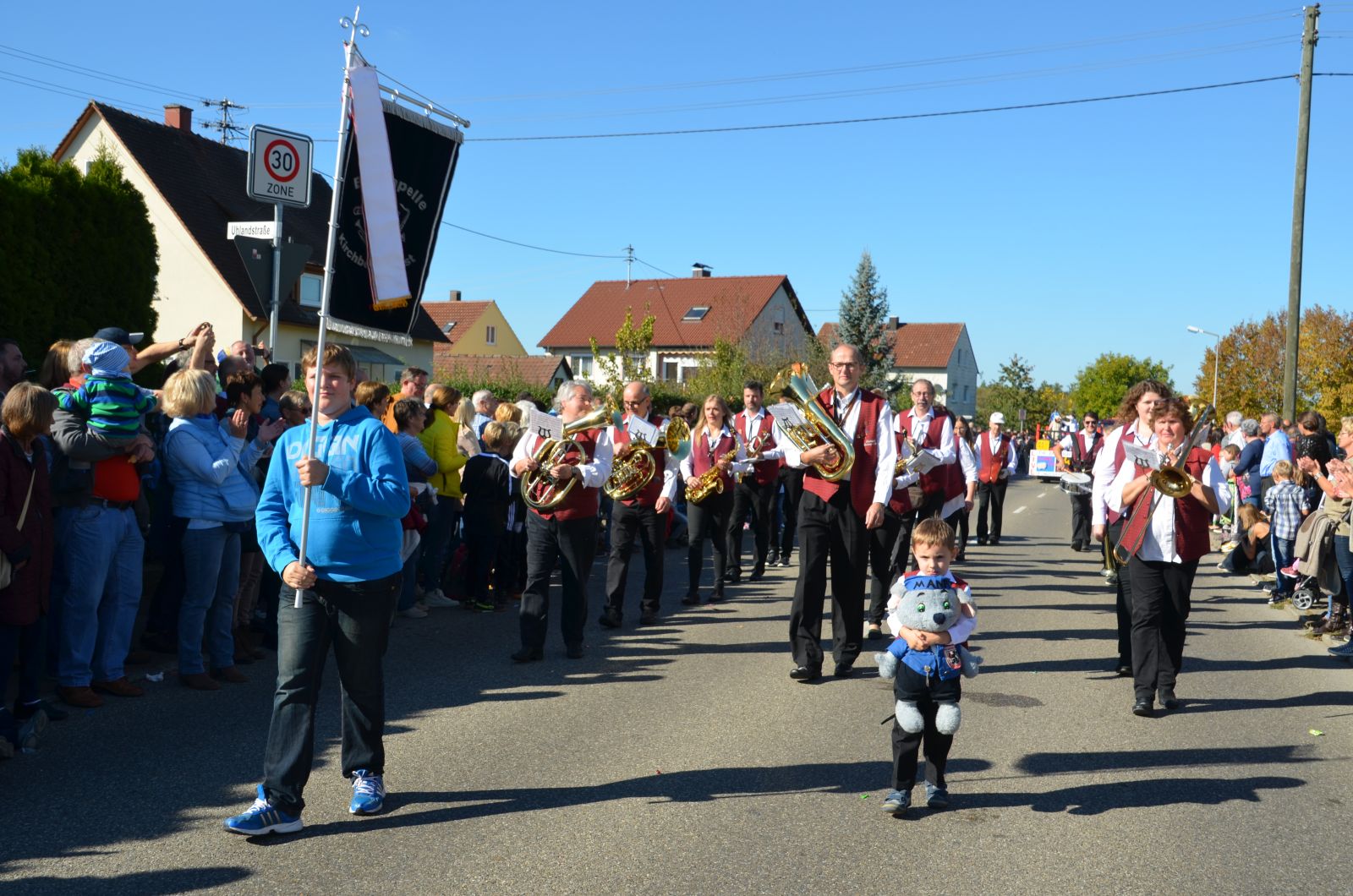 Foto vom Onolzheimer Hammeltanz 2016 – Festzug