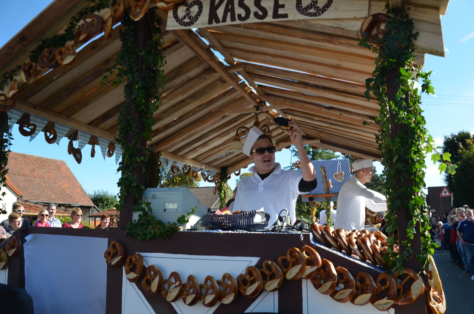 Foto vom Onolzheimer Hammeltanz 2016 – Festzug