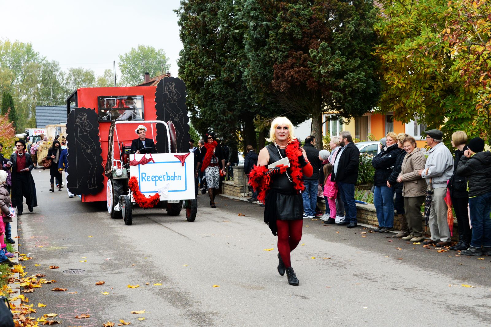 Foto vom Onolzheimer Hammeltanz 2015 – Festzug