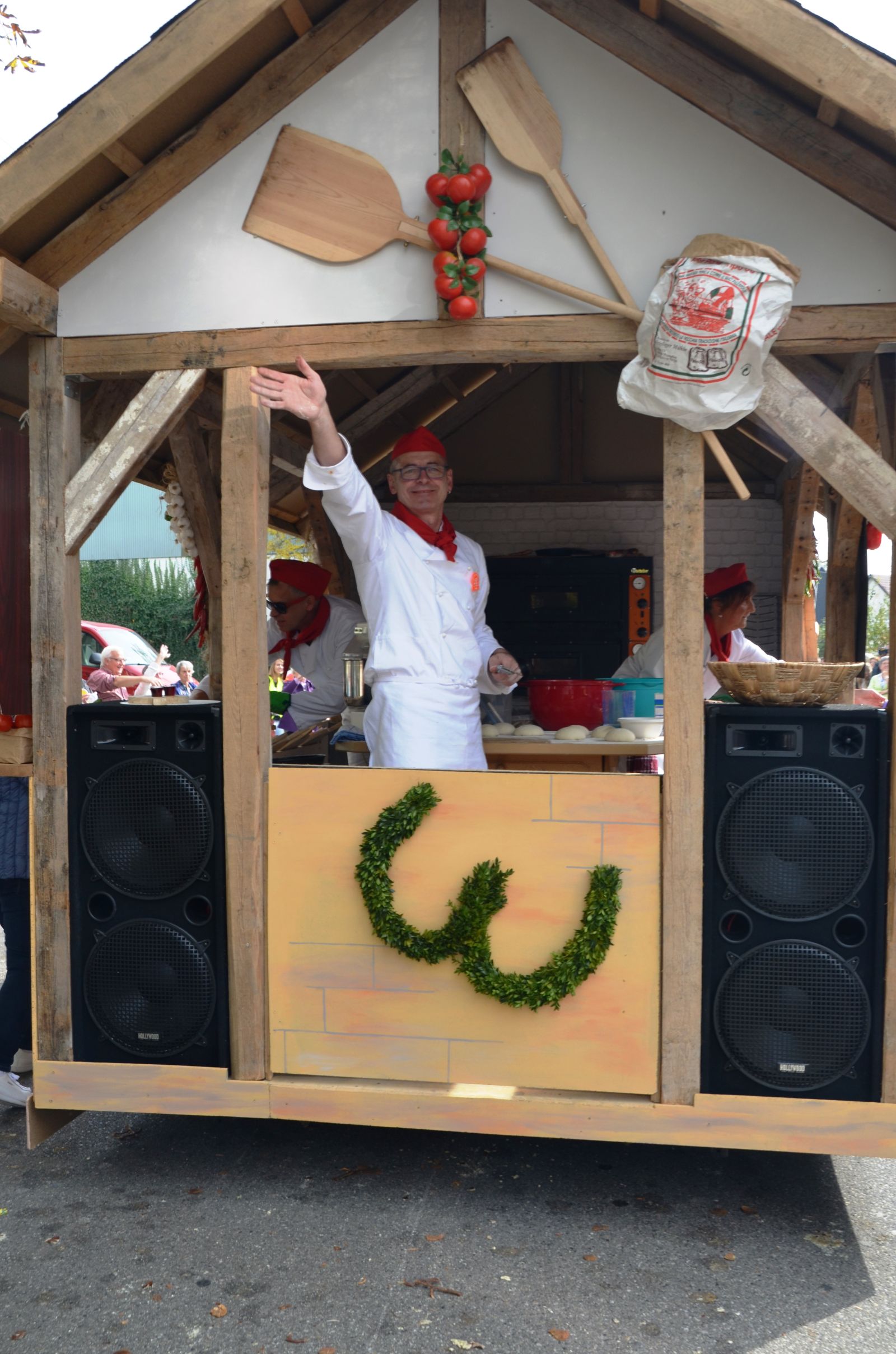 Foto vom Onolzheimer Hammeltanz 2016 – Festzug