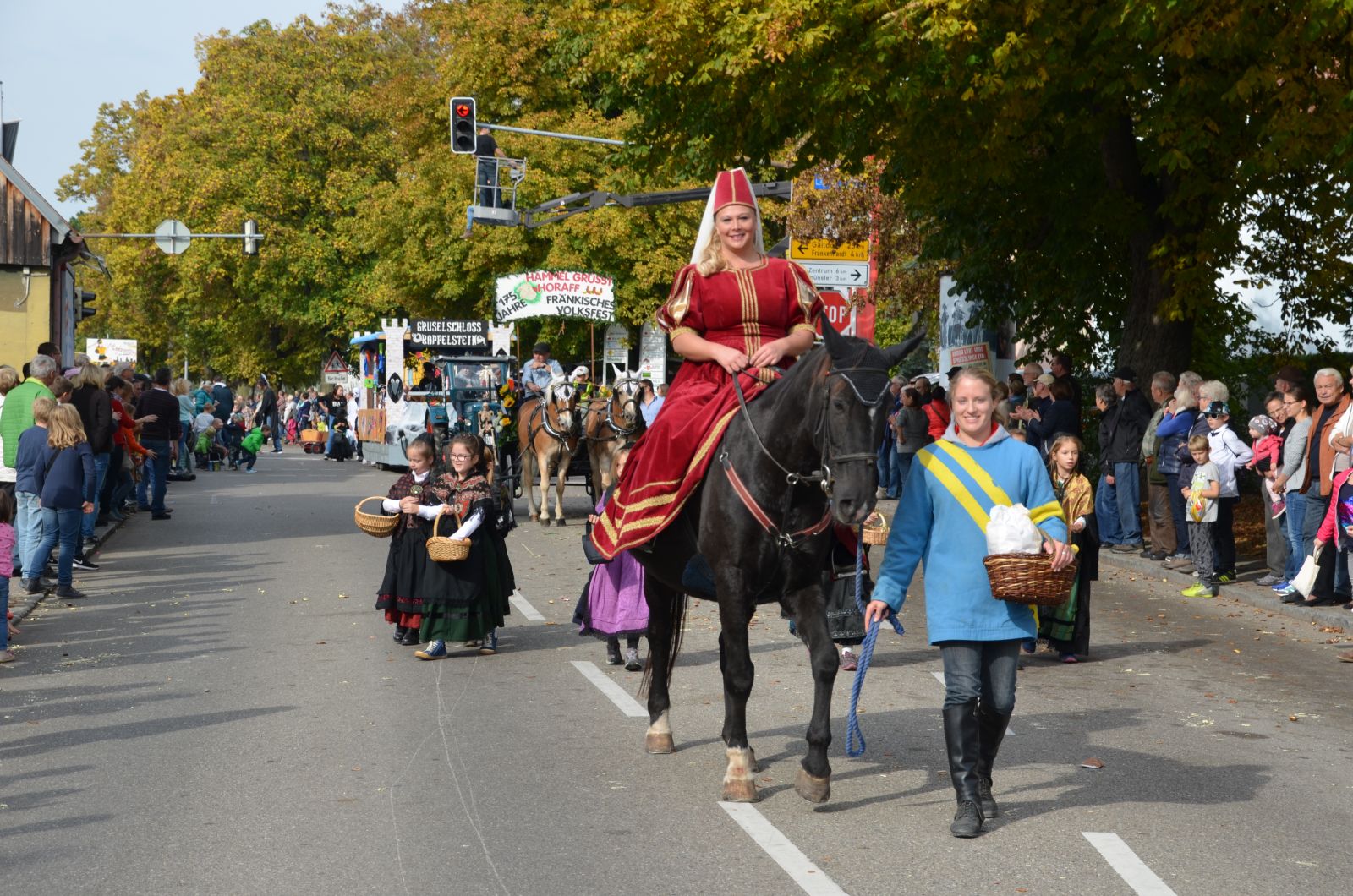 Foto vom Onolzheimer Hammeltanz 2016 – Festzug